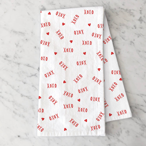 cute valentine gift, kitchen gift, hand towel, tea towel, susan case designs, xoxo gifts red hearts